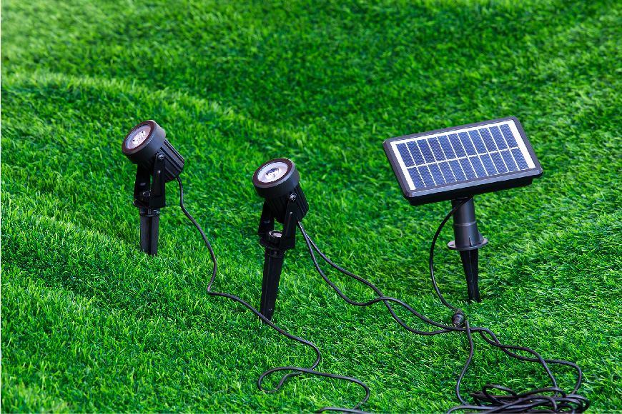 1.5W 1 Drag 2 solar spotlights